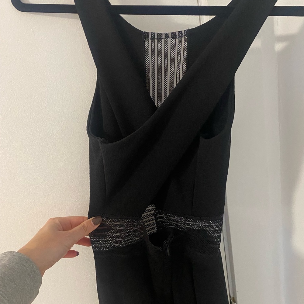 Dress (below the knees)